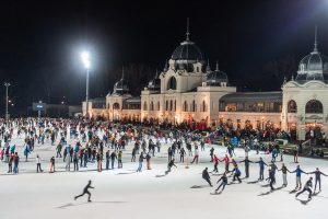 Origineel overnachten Boedapest winter