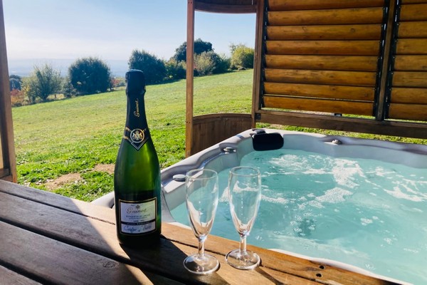 boomhut zuid-frankrijk glamping vakantie