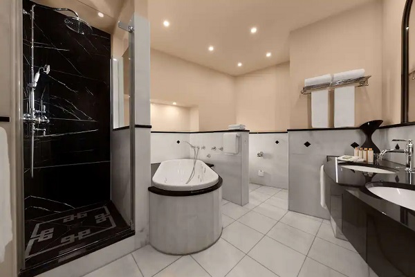 hotel keulen overnachten citytrip duitsland