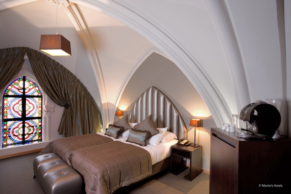 martin's hotel mechelen kerk