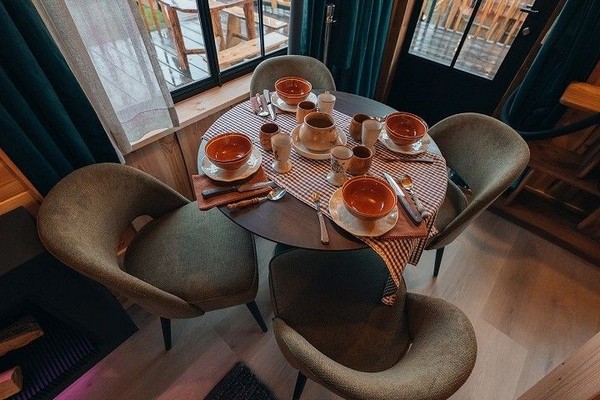 boomhut overnachten Durbuy vakantiehuis glamping