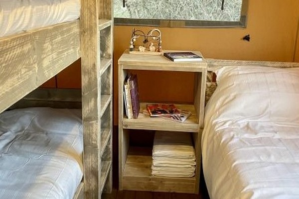 origineel overnachten turnhout glamping safaritent