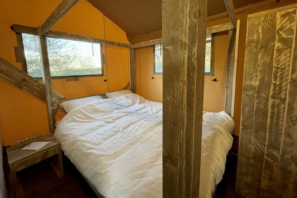 origineel overnachten turnhout glamping safaritent