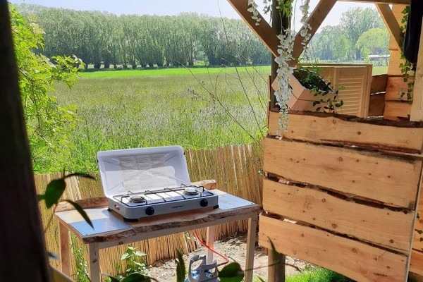 origineel overnachten belgie boomhut glamping (7)