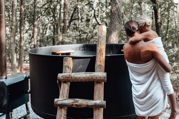 glamping warredal vakantie kinderen hobbithuisje