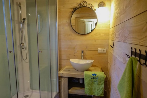 drenthe glamping boomhut nederland