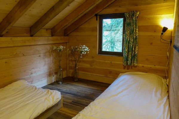 drenthe glamping boomhut nederland