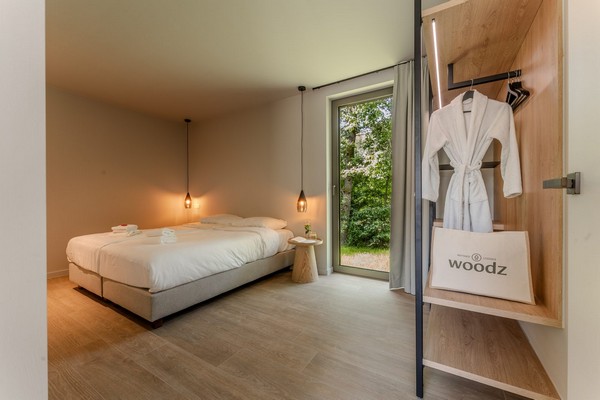 Bijzonder overnachten Limburg Woodz Lodges